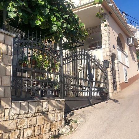 Apartments Moracanin Sutomore Buitenkant foto