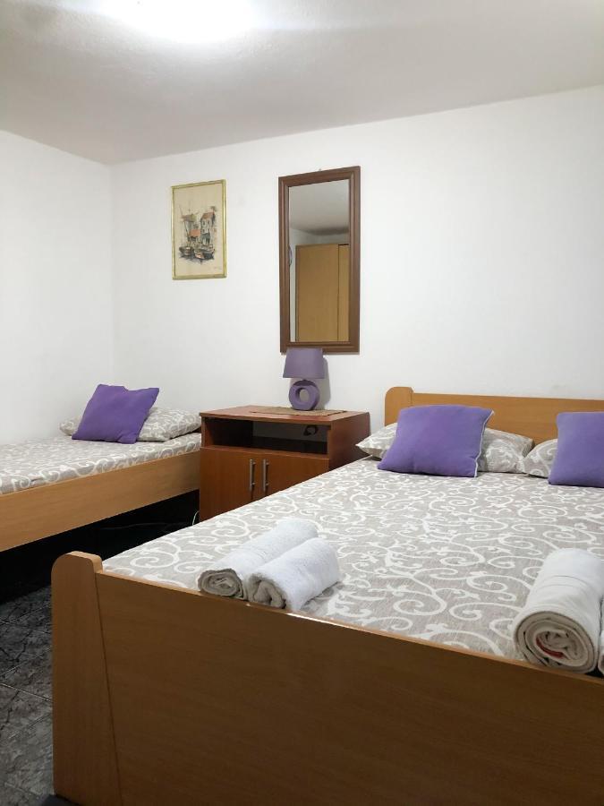 Apartments Moracanin Sutomore Buitenkant foto